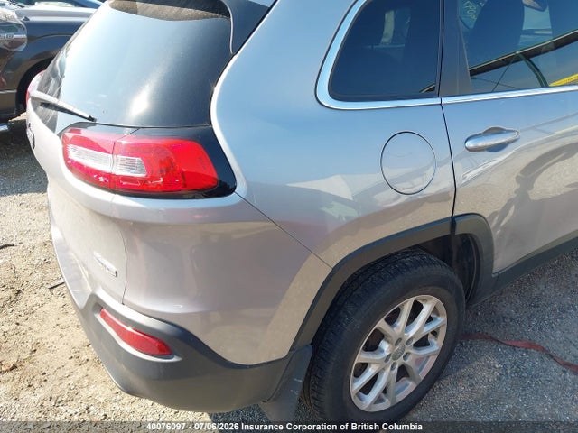 Jeep Cherokee Latitude 2015 1C4PJMCB8FW534952 Image 4