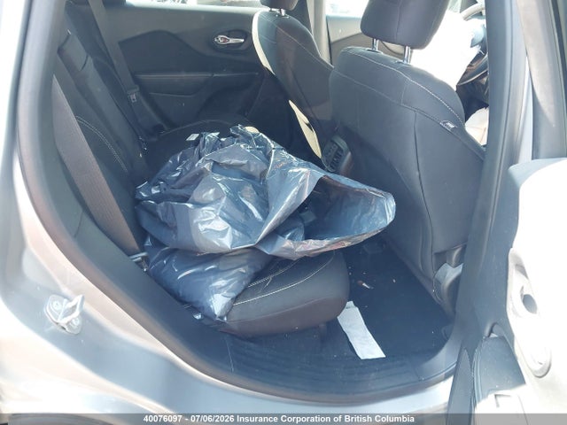 Jeep Cherokee Latitude 2015 1C4PJMCB8FW534952 Image 8