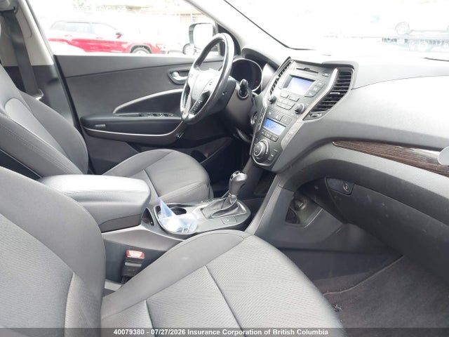 Продаж на аукціоні авто 2016 Hyundai Santa Fe Sport, vin: 5XYZUDLA2GG379918, номер лоту: 40079380