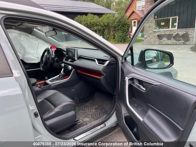 Продажа на аукционе авто 2019 Toyota Rav4, vin: 2T3J1RFV8KW046571, номер лота: 40079388