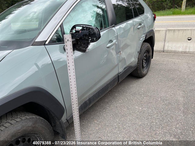 Продажа на аукционе авто 2019 Toyota Rav4, vin: 2T3J1RFV8KW046571, номер лота: 40079388