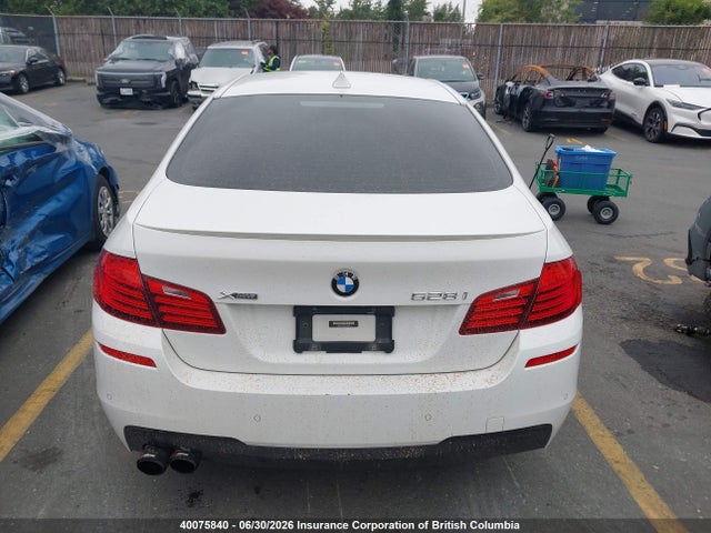 Продаж на аукціоні авто 2016 Bmw 528 Xi, vin: WBA5A7C59GG149055, номер лоту: 40075840
