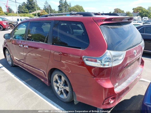 Продажа на аукционе авто 2013 Toyota Sienna Sport, vin: 5TDXK3DC5DS360656, номер лота: 40077959
