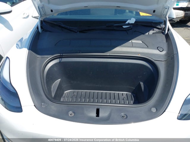 2024 Tesla Model Y მანქანა იყიდება აუქციონზე, vin: 7SAYGDEE6RF093022, აუქციონის ნომერი: 40079409