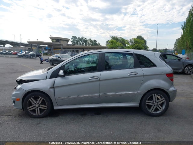 2011 Mercedes-benz B200 T მანქანა იყიდება აუქციონზე, vin: WDDFH3EB3BJ653309, აუქციონის ნომერი: 40079414