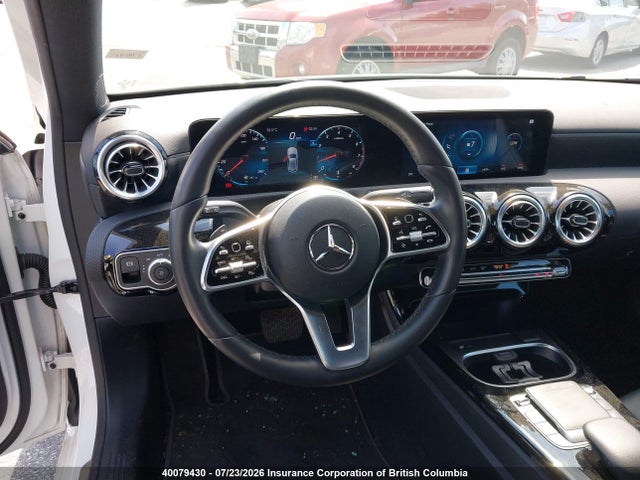 2022 Mercedes-benz A 250 4matic მანქანა იყიდება აუქციონზე, vin: W1K3F4HB3NJ338590, აუქციონის ნომერი: 40079430