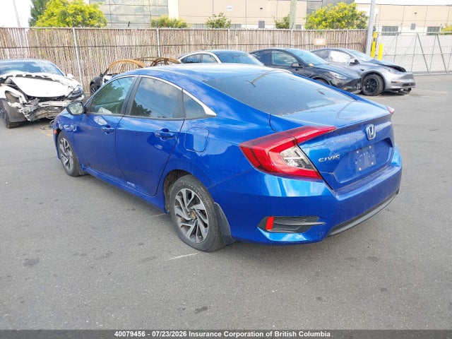40079456 :رقم المزاد ، 2HGFC2F8XJH005666 vin ، 2018 Honda Civic مزاد بيع