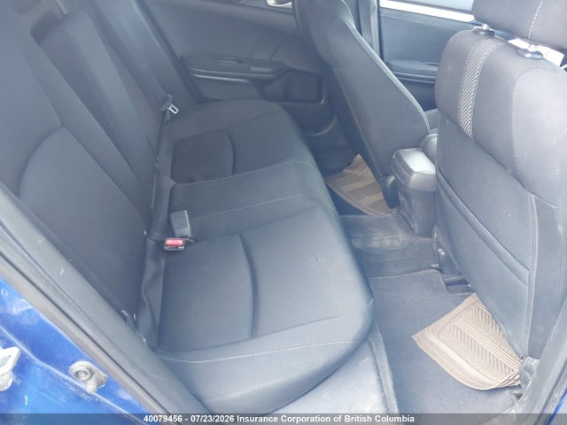 40079456 :رقم المزاد ، 2HGFC2F8XJH005666 vin ، 2018 Honda Civic مزاد بيع