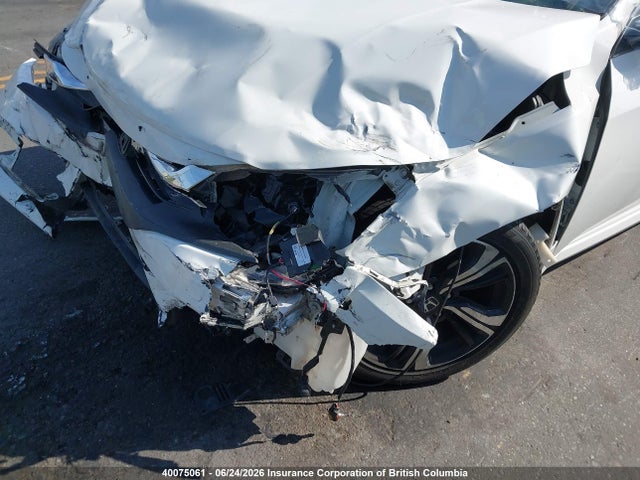2HGFC1F9XGH107402 Honda Civic Touring