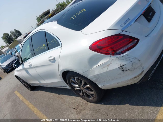 Aukcja sprzedaży 2015 Mercedes-benz C 300 4matic, vin: 55SWF4KB3FU048504, numer aukcji: 40077507