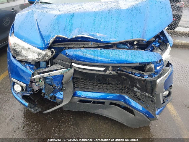 Mitsubishi RVR SE 2018 JA4AJ3AU7JU601902 Image 10