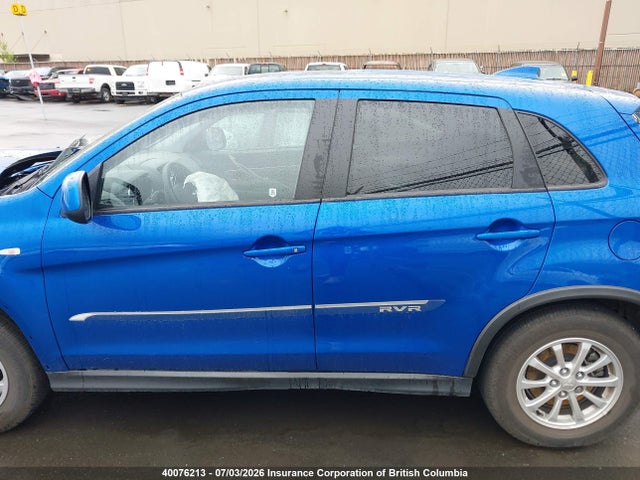 Mitsubishi RVR SE 2018 JA4AJ3AU7JU601902 Image 15