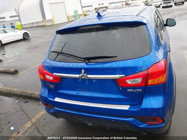 Mitsubishi RVR SE 2018 JA4AJ3AU7JU601902 Image 17