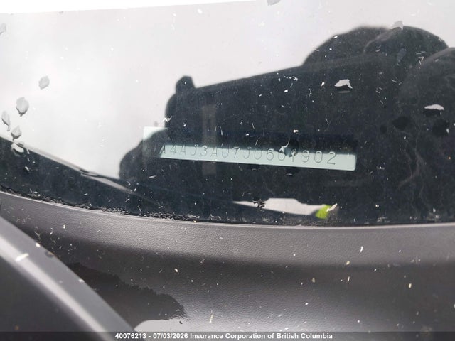 Mitsubishi RVR SE 2018 JA4AJ3AU7JU601902 Image 19