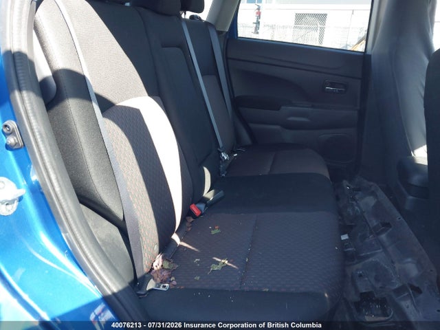 Mitsubishi RVR SE 2018 JA4AJ3AU7JU601902 Image 8