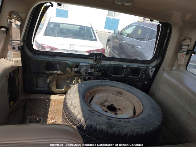 2000 Ford Expedition Eddie Bauer მანქანა იყიდება აუქციონზე, vin: 1FMPU18L2YLB01635, აუქციონის ნომერი: 40079539