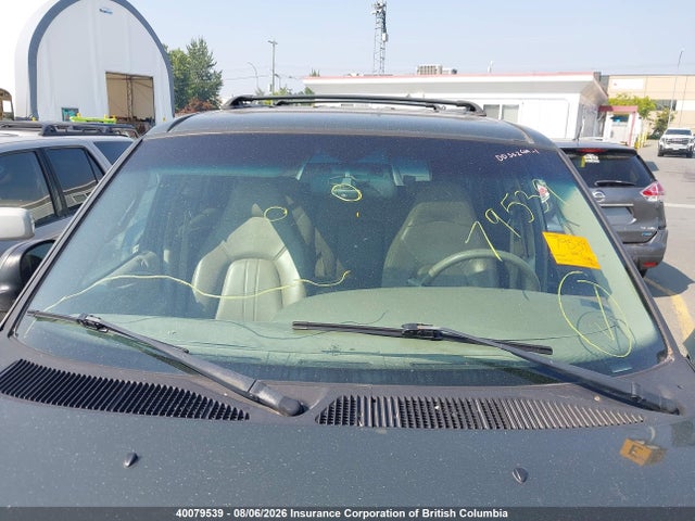 2000 Ford Expedition Eddie Bauer მანქანა იყიდება აუქციონზე, vin: 1FMPU18L2YLB01635, აუქციონის ნომერი: 40079539