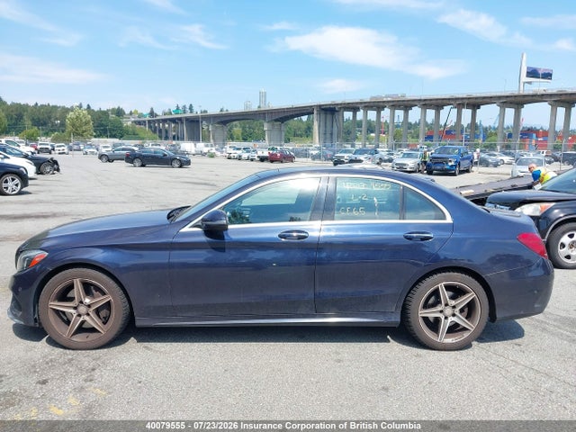 2016 Mercedes-benz C 300 4matic მანქანა იყიდება აუქციონზე, vin: 55SWF4KB3GU132520, აუქციონის ნომერი: 40079555