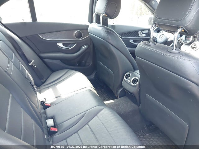 2016 Mercedes-benz C 300 4matic მანქანა იყიდება აუქციონზე, vin: 55SWF4KB3GU132520, აუქციონის ნომერი: 40079555