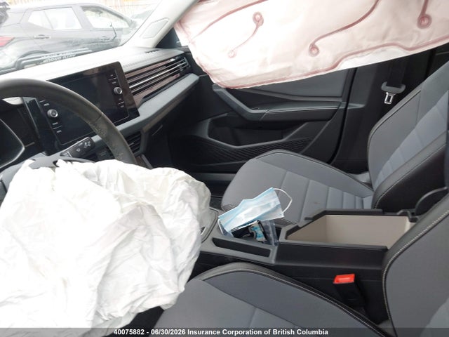 40075882 :رقم المزاد ، 3VWEX7BU6SM110557 vin ، 2025 Volkswagen Jetta Se مزاد بيع