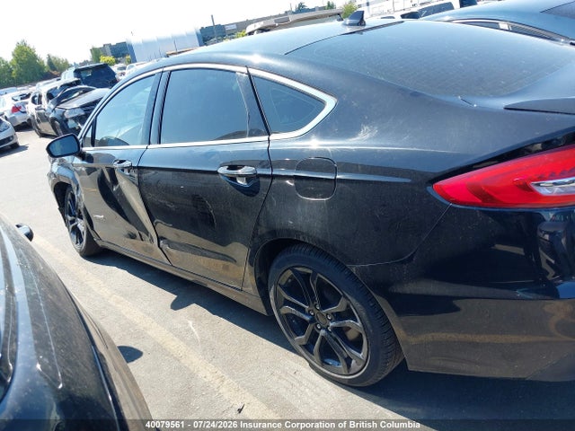 Продажа на аукционе авто 2019 Ford Fusion Titanium, vin: 3FA6P0RU5KR156135, номер лота: 40079561