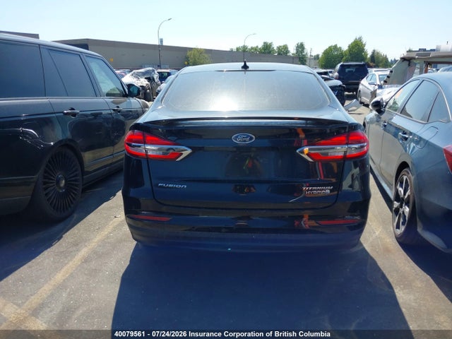 Продажа на аукционе авто 2019 Ford Fusion Titanium, vin: 3FA6P0RU5KR156135, номер лота: 40079561