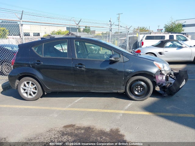 Toyota Prius 2015 JTDKDTB31F1110824 Image 14