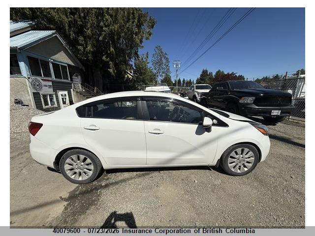 2014 Kia Rio მანქანა იყიდება აუქციონზე, vin: KNADN4A38E6390589, აუქციონის ნომერი: 40079600