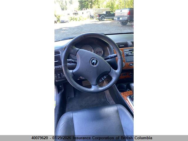 40079620 :رقم المزاد ، 2HHES36874H001742 vin ، 2004 Acura 1.7el Premium مزاد بيع
