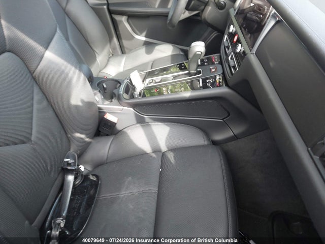 Продажа на аукционе авто 2026 Porsche Macan, vin: WP1AA2A57TLB03814, номер лота: 40079649