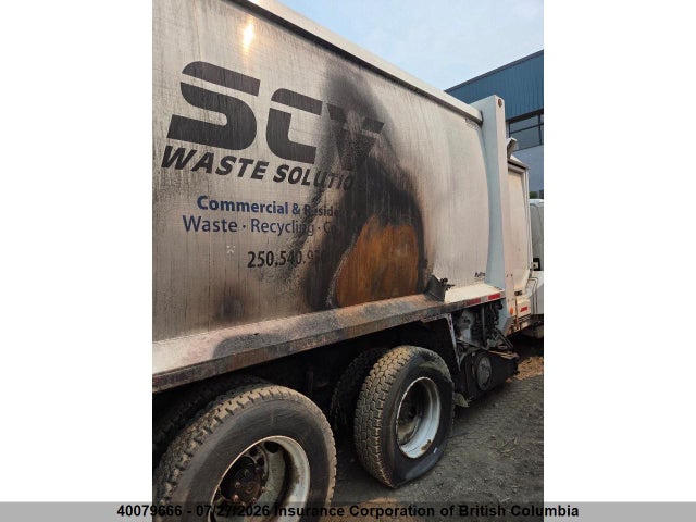 Продажа на аукционе авто 2007 International 7000 7400, vin: 1HTWGAAT27J400427, номер лота: 40079666