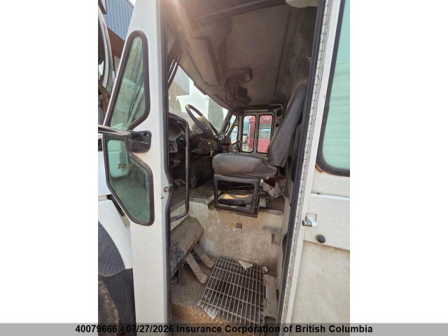 Продажа на аукционе авто 2007 International 7000 7400, vin: 1HTWGAAT27J400427, номер лота: 40079666