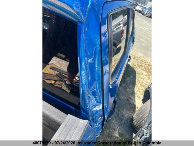 2024 Chevrolet Silverado K1500 Zr2 მანქანა იყიდება აუქციონზე, vin: 3GCUDHE82RG166595, აუქციონის ნომერი: 40079670