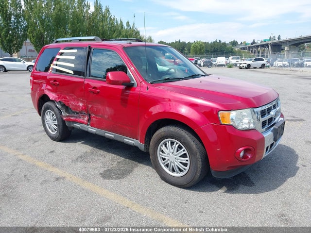 2010 Ford Escape Limited მანქანა იყიდება აუქციონზე, vin: 1FMCU9EG8AKA05900, აუქციონის ნომერი: 40079683