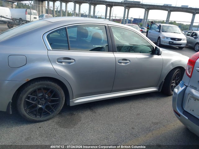 2010 Subaru Legacy 2.5i Premium მანქანა იყიდება აუქციონზე, vin: 4S3BMGG62A3234317, აუქციონის ნომერი: 40079712