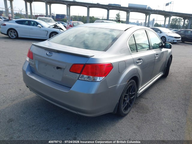 2010 Subaru Legacy 2.5i Premium მანქანა იყიდება აუქციონზე, vin: 4S3BMGG62A3234317, აუქციონის ნომერი: 40079712