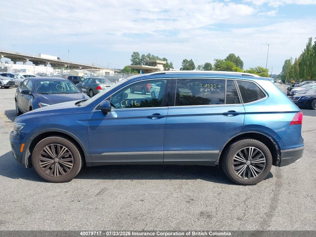 2018 Volkswagen Tiguan Sel Premium მანქანა იყიდება აუქციონზე, vin: 3VV4B7AX5JM032894, აუქციონის ნომერი: 40079717