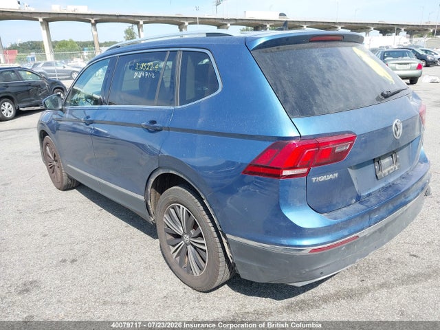 2018 Volkswagen Tiguan Sel Premium მანქანა იყიდება აუქციონზე, vin: 3VV4B7AX5JM032894, აუქციონის ნომერი: 40079717
