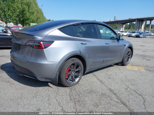 Продаж на аукціоні авто 2024 Tesla Model Y Long Range, vin: LRWYGDEE3RC660732, номер лоту: 40079721