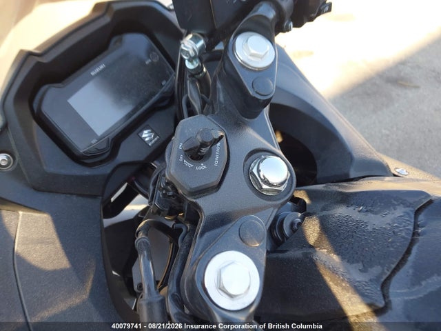 Suzuki GSX250R 2018 LC6DN11A9J1102761 Image 11