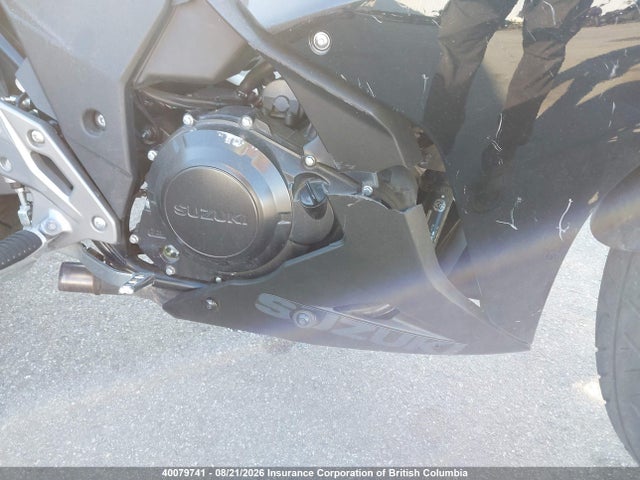 Suzuki GSX250R 2018 LC6DN11A9J1102761 Image 20
