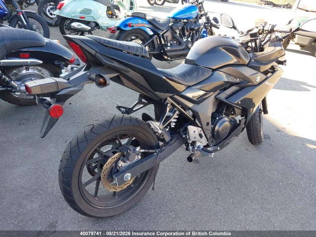 Suzuki GSX250R 2018 LC6DN11A9J1102761 Image 4