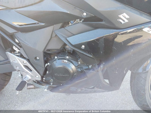 Suzuki GSX250R 2018 LC6DN11A9J1102761 Image 8