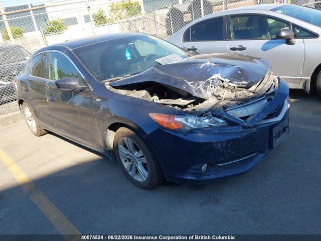 Auction sale of the 2013 Acura Ilx Hybrid Tech, vin: 19VDE3F78DE400015, lot number: 40074524