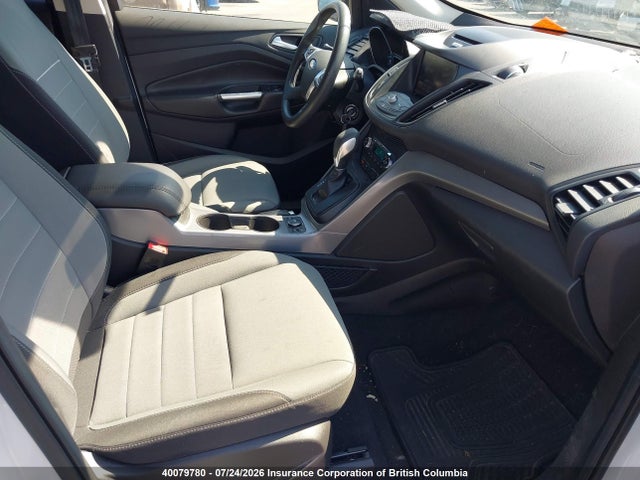 Продажа на аукционе авто 2015 Ford Escape Se, vin: 1FMCU0G92FUC46020, номер лота: 40079780
