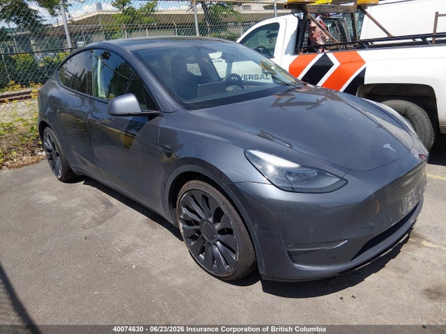 2022 Tesla Model Y მანქანა იყიდება აუქციონზე, vin: 7SAYGDEF6NF564783, აუქციონის ნომერი: 40074630