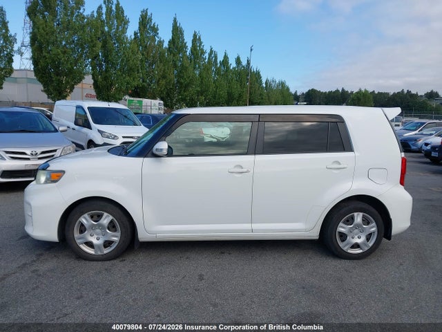 Scion XB 2014 JTLZE4FE8EJ055692 Image 15