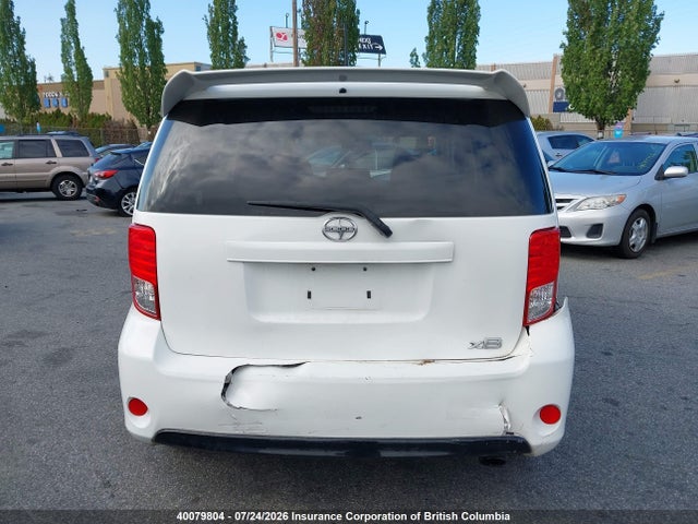 Scion XB 2014 JTLZE4FE8EJ055692 Image 17