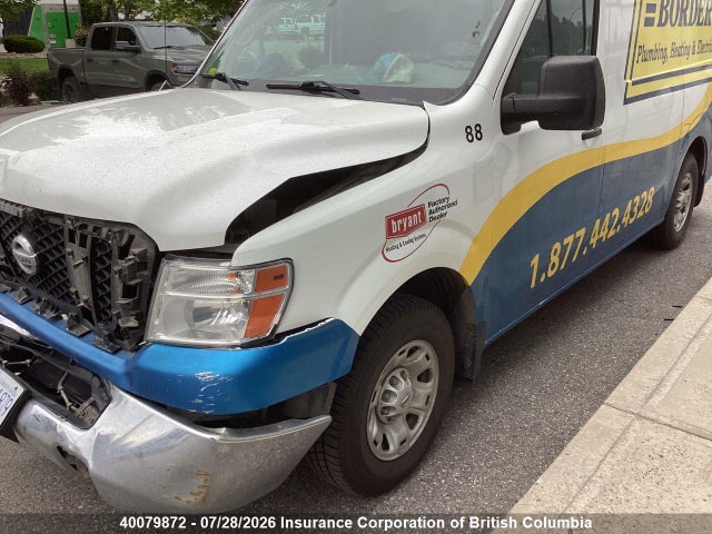 Nissan NV 2018 1N6BF0LY2JN807372 Image 2