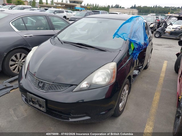 2013 Honda Fit Lx მანქანა იყიდება აუქციონზე, vin: LUCGE8H52D3002279, აუქციონის ნომერი: 40075859